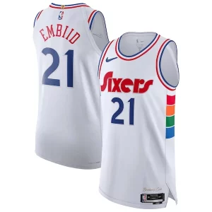 Accattivante Joel Embiid Philadelphia 76ers Nike 2024/25 Authentic Player Jersey City Edition White